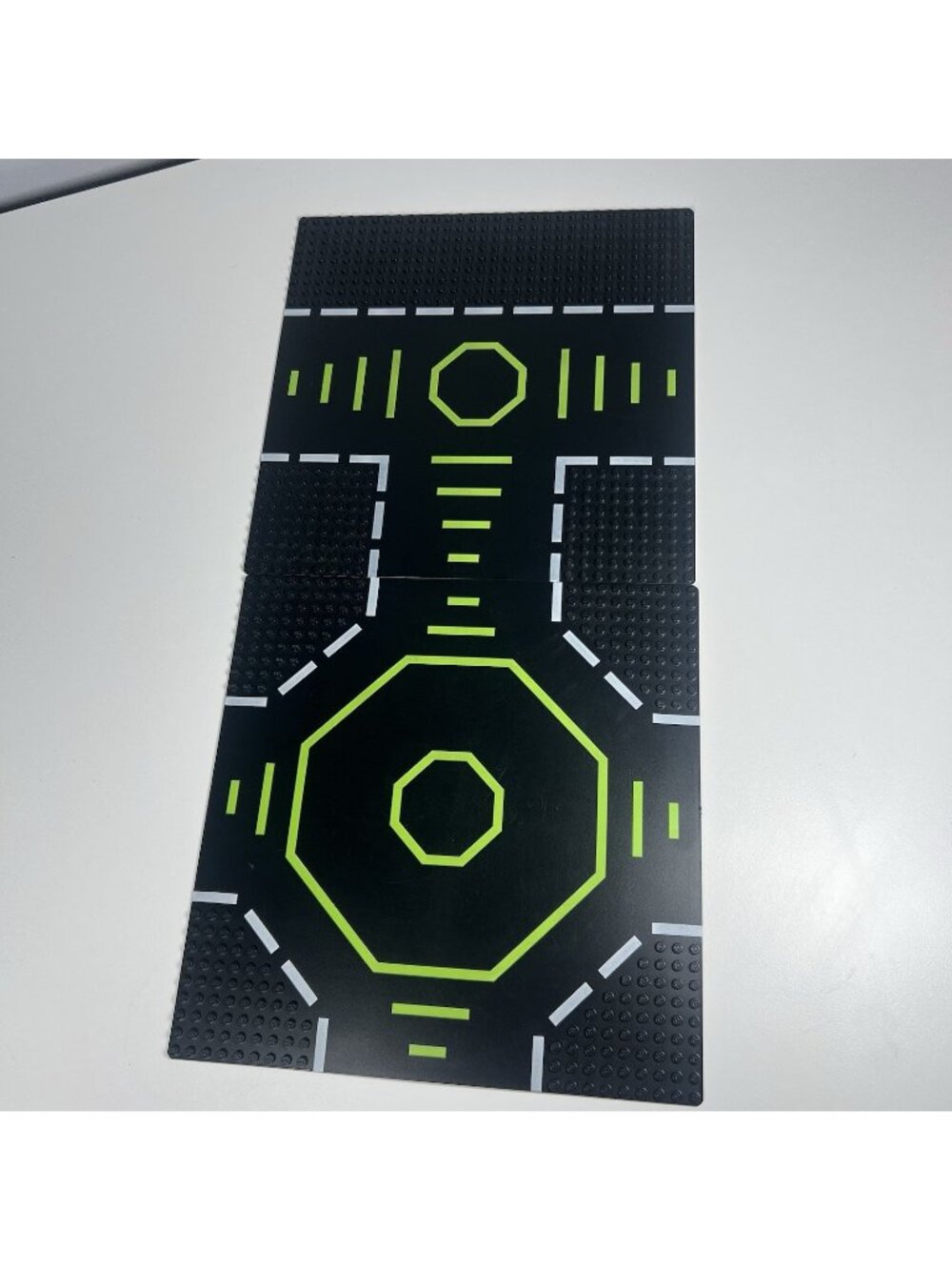 Lego 6710 & 6099 Landing Pad Base plate Alpha Centauri Outpost Blacktron Space